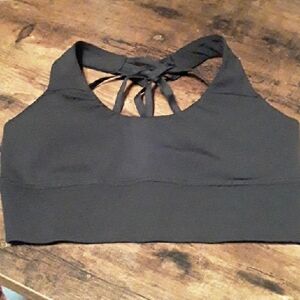 NWOT Lioness Small Strappy Sexy Black Padded Wirefree Black Sports bra